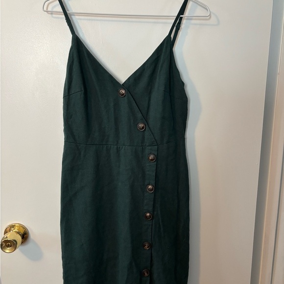 Lush Dresses & Skirts - Lush Forest Green Buttoned Front Romantic Feminine Chic Midi Dress